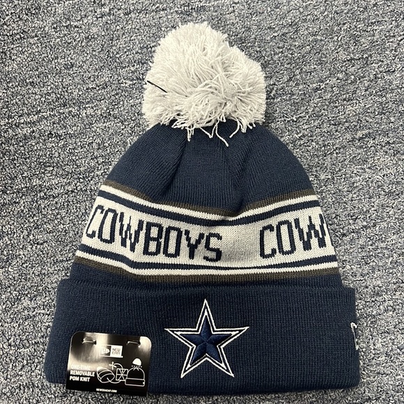 NFL Cowboys Beanie NWT - Picture 3 of 6